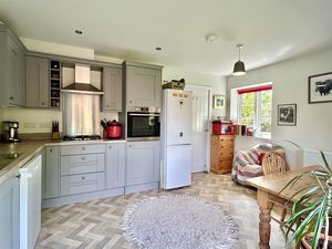 Breakfast Kitchen- click for photo gallery